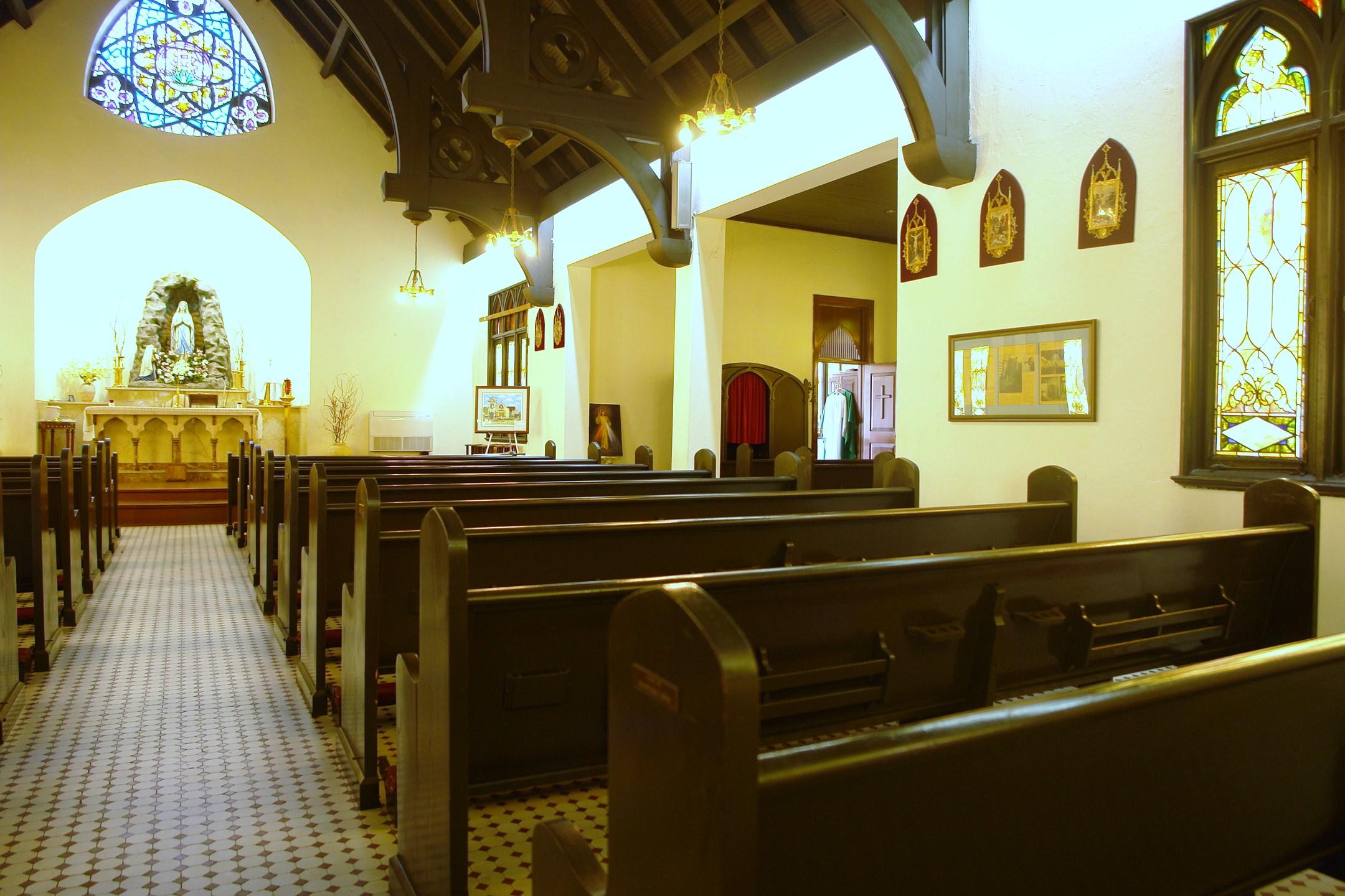 Capilla Nuestra Señora de Lourdes - San Juan (Miramar) - 2011 00034